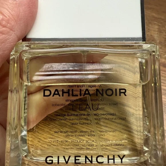 Givenchy Dahlia Noir Leau Floral Fresh Eau de Toilette Perfume Set 2 Bottles - Picture 3 of 12